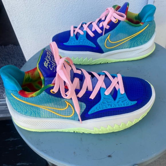 Rare Men's Nike Kyrie Low Keep Sue Fresh Basketball Shoes US)